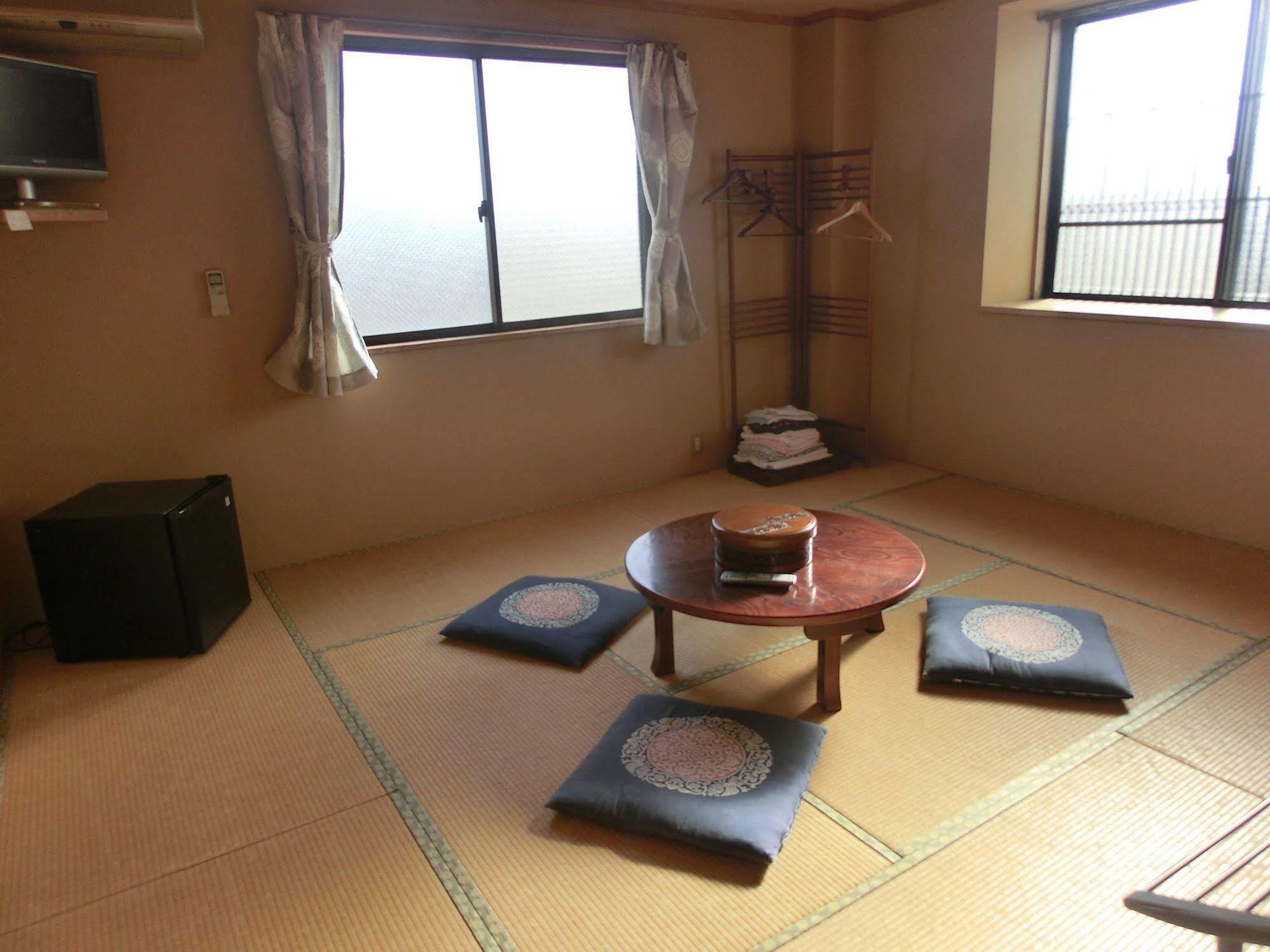 Oyado Iguchi Hotell Takayama  Exteriör bild