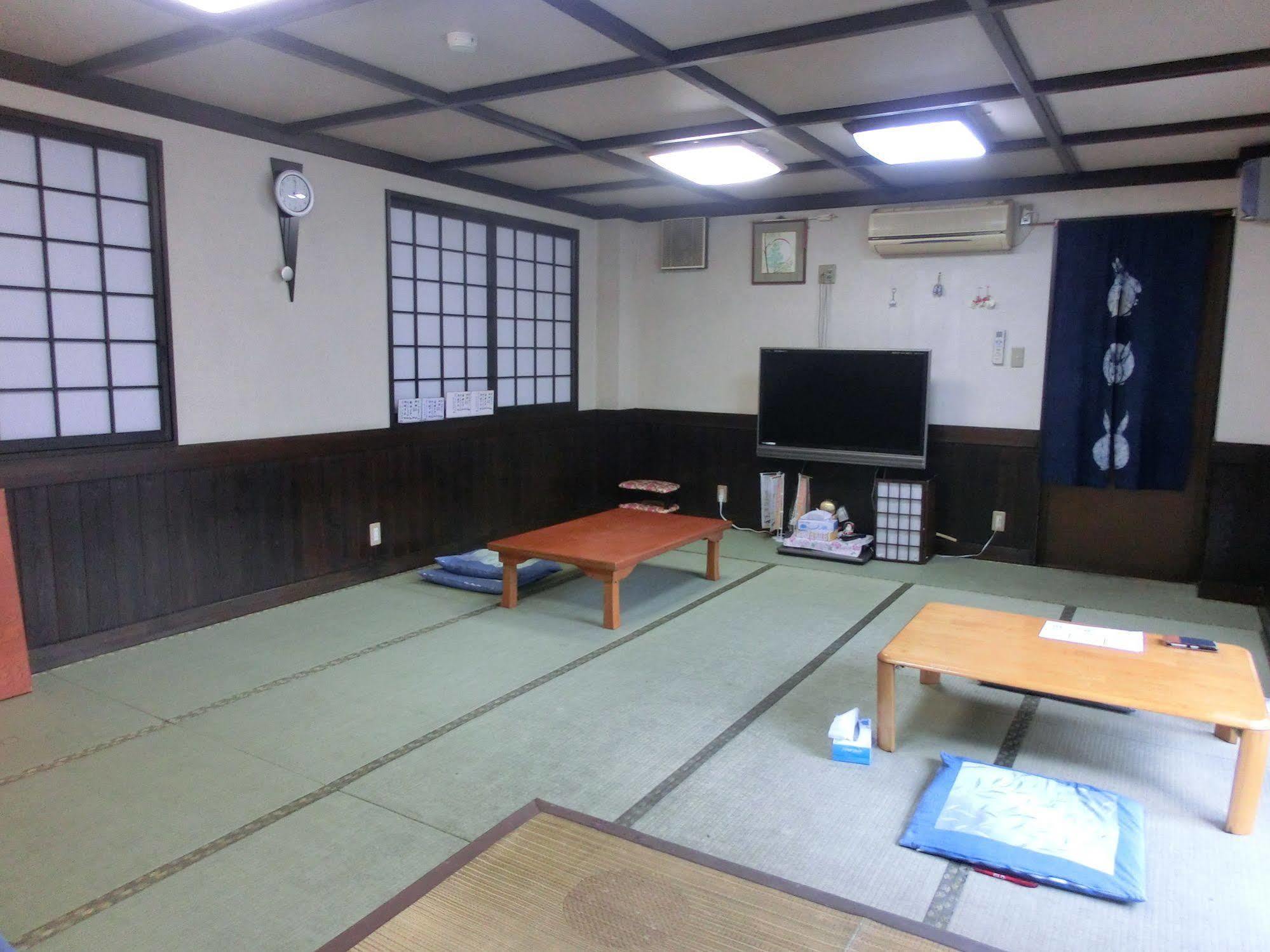 Oyado Iguchi Hotell Takayama  Exteriör bild